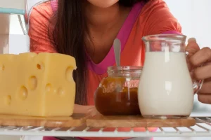 como-curar-queijo-na-geladeira